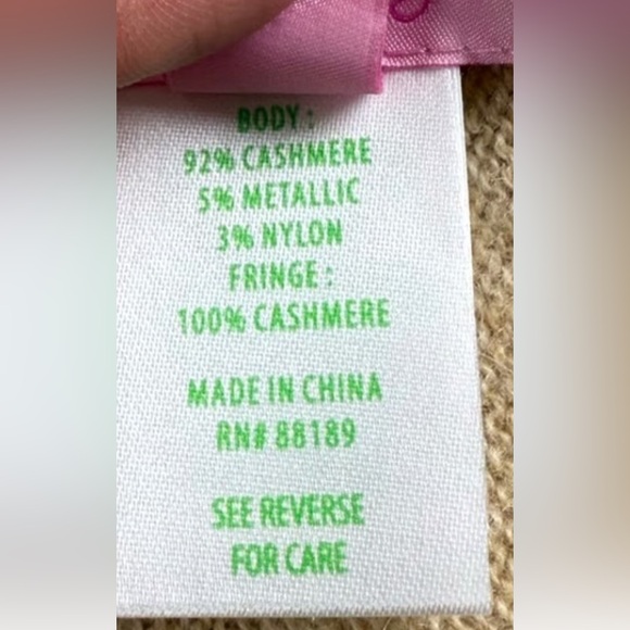 Lily Pulitzer beige cashmere/gold metallic wrap with fringe & buttons - Picture 7 of 16